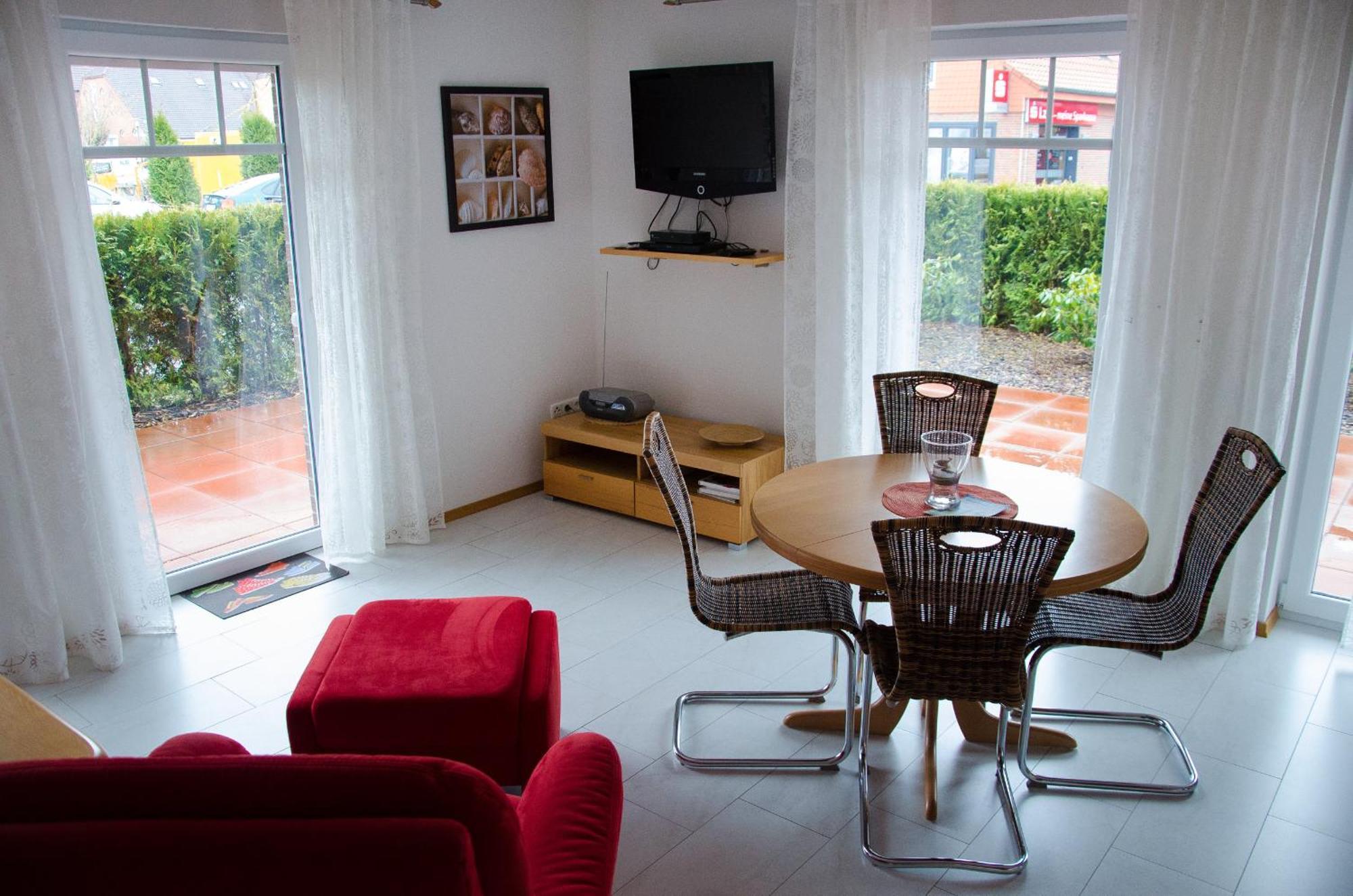 Ferienwohnung Nordseeglueck Hooksiel Exterior photo